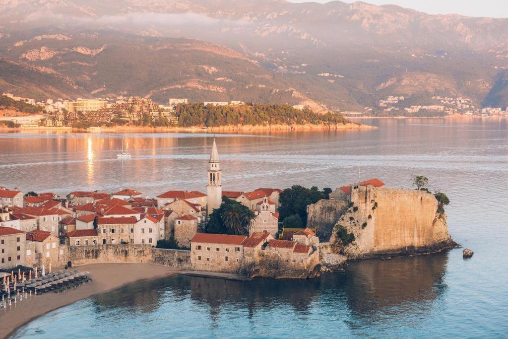 Old Town Skyline Apartment 3 Budva Bagian luar foto